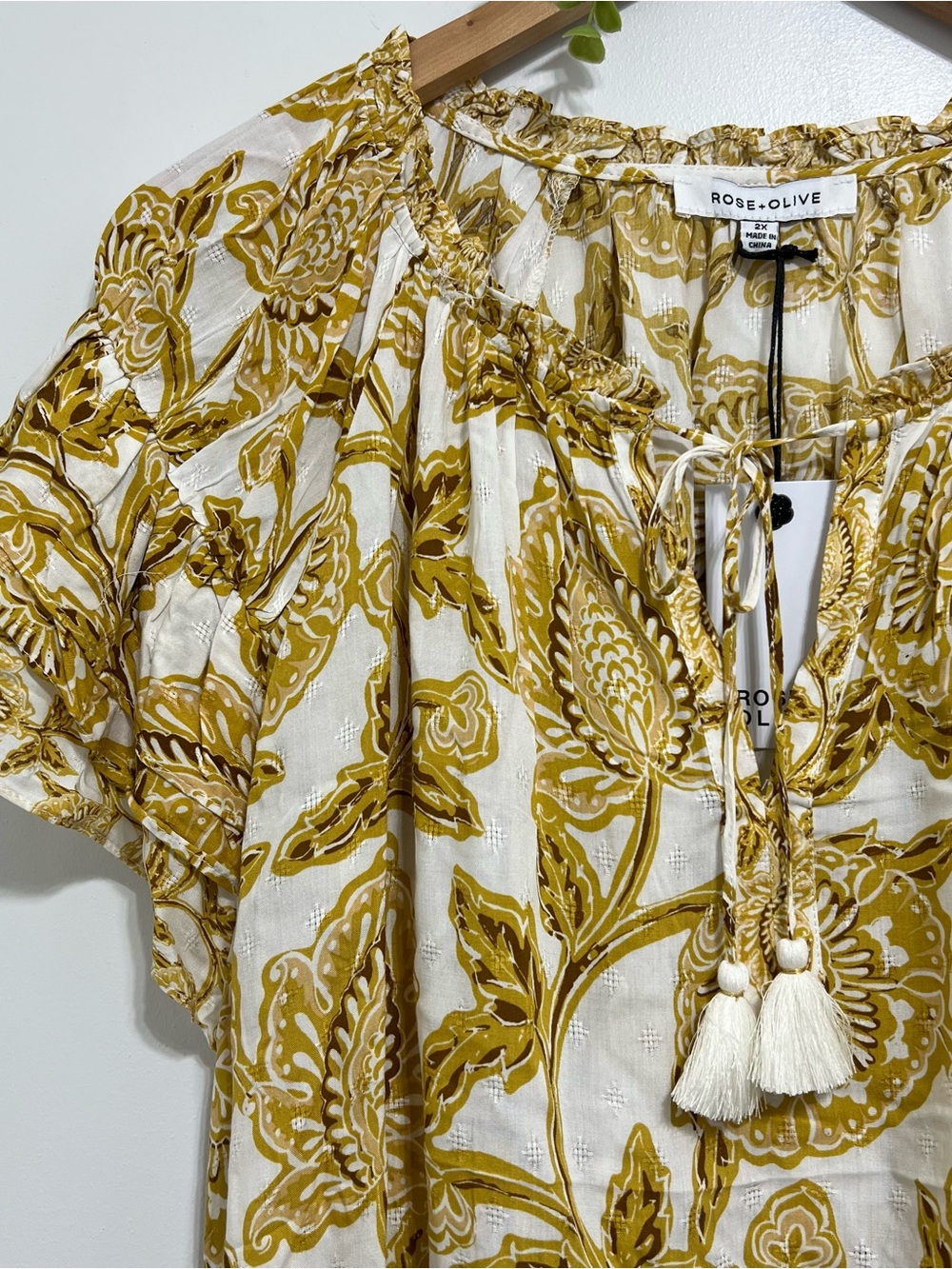 Rose & Olive NWT 100% Rayon Mustard Yellow Floral Boho Blouse Plus Size - Picture 2 of 8